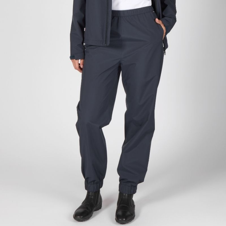 Regnbukse Classic Unisex Lightweight Marineblå i gruppen Rideklær / Ridebukser & Ridetights / Overdragsbukser hos Equinest (3120260201010NA_r)