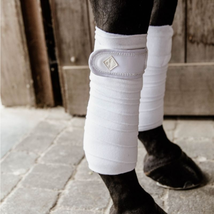 Bandasjer Polar Fleece Pearls Hvit i gruppen Hesteutstyr / Belegg & Bandasjer / Bandasjer hos Equinest (42113WH)