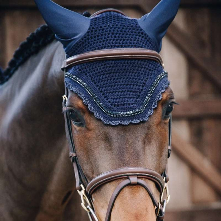 Ørehette Wellington Stone & Pearl Marineblå i gruppen Hesteutstyr / Ørehetter hos Equinest (42614Ma_r)