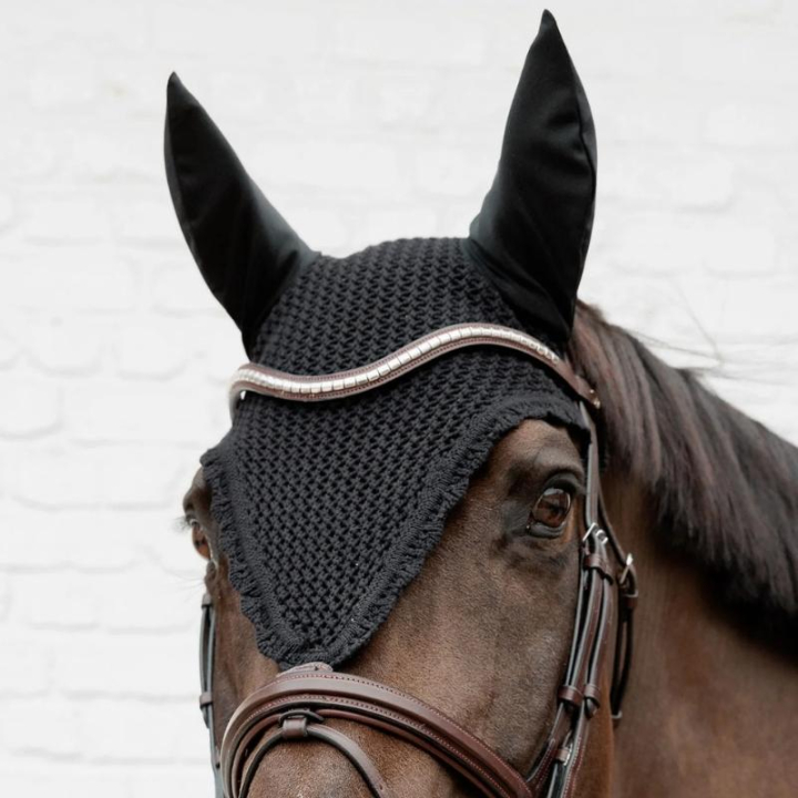 Lang ørehette Loop Svart i gruppen Hesteutstyr / Ørehetter hos Equinest (4267201FBA_r)