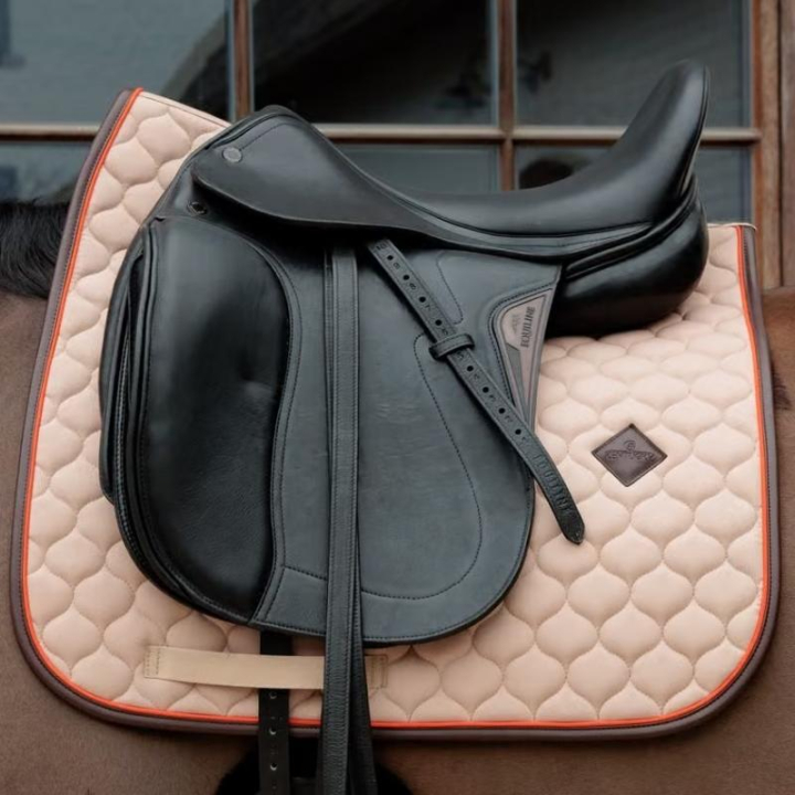 Dressursjabrak Onion Quilt Leather Beige i gruppen Hesteutstyr / Sjabraker / Dressursjabraker hos Equinest (4274332DRBE_r)