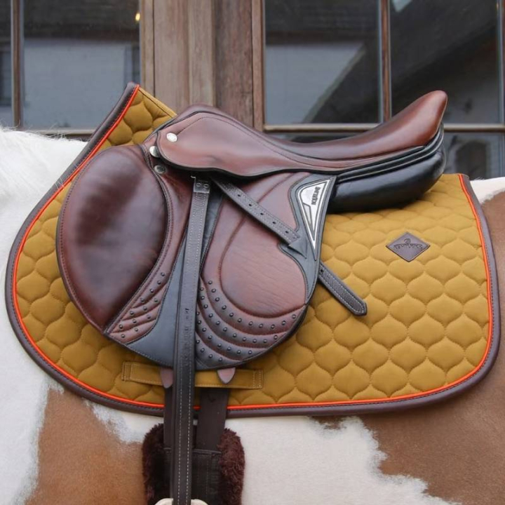 Sjabrak Onion Quilt Leather Khaki i gruppen Hesteutstyr / Sjabraker / Allround & Sprangsjabraker hos Equinest (4274376SJKGN_r)