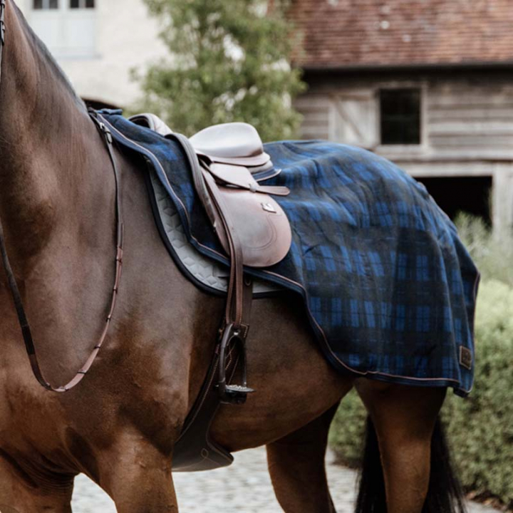 Ridedekken Heavy Fleece Check Printing Marineblå/Svart i gruppen Hestedekken / Lendedekken hos Equinest (52207nan_r)
