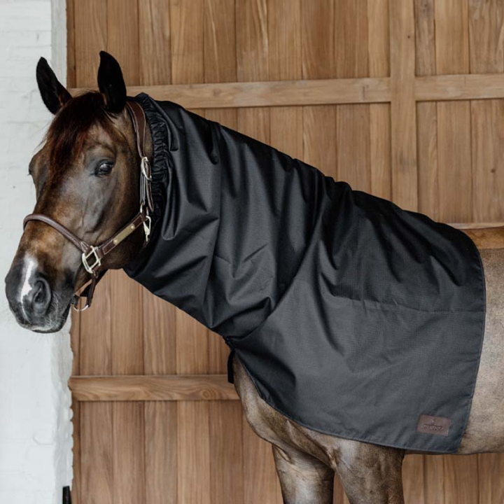 Hals Waterproof Classic 0g Svart i gruppen Hestedekken / Halser hos Equinest (52224BA_r)