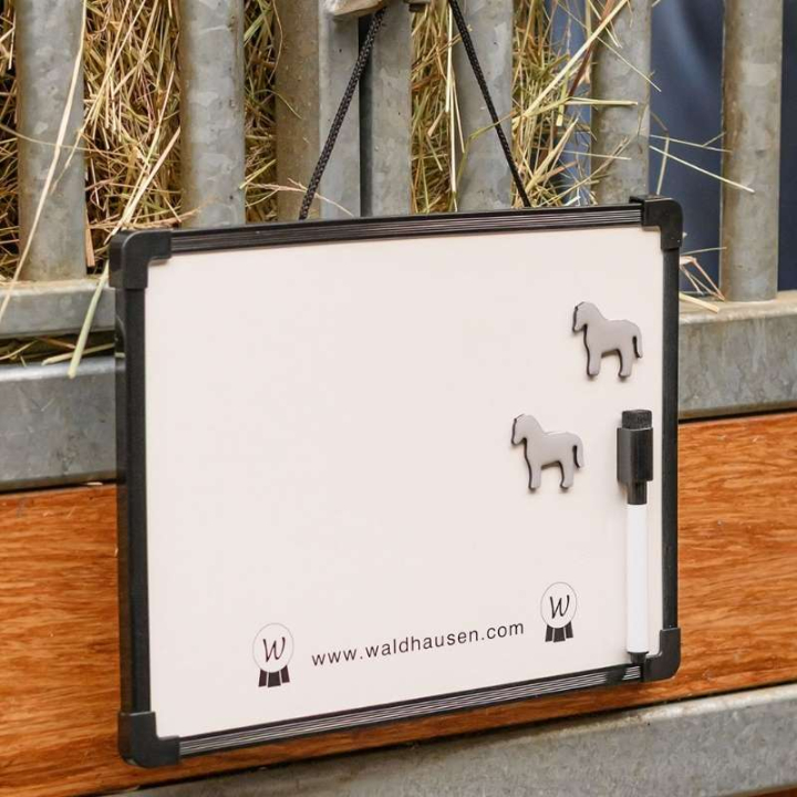 Stalltavle Magnetic MemoBoard Hvit i gruppen Stall & Paddock / Stallutstyr / Diverse hos Equinest (5724300WH)