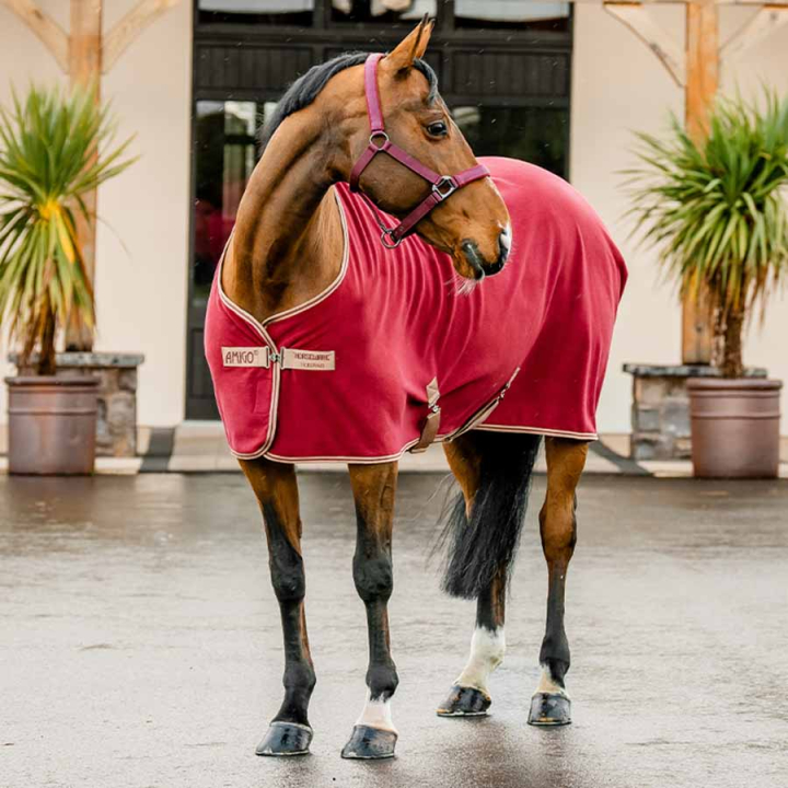Fleecedekken Amigo Cooler Rød/Beige i gruppen Hestedekken / Fleecedekken hos Equinest (ACRFB0RM0_r)