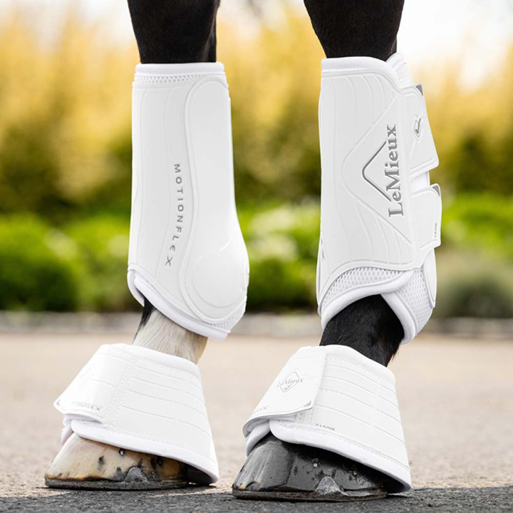 Treningsbeskyttere Motionflex Dressage Hvit i gruppen Hesteutstyr / Belegg & Bandasjer / Dressur- & Treningsbelegg hos Equinest (IT03761004WH_r)