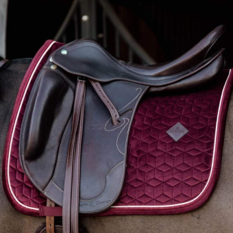 Dressursjabrak Velvet Vinrød