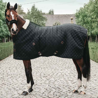 Stalldekken 400g Svart