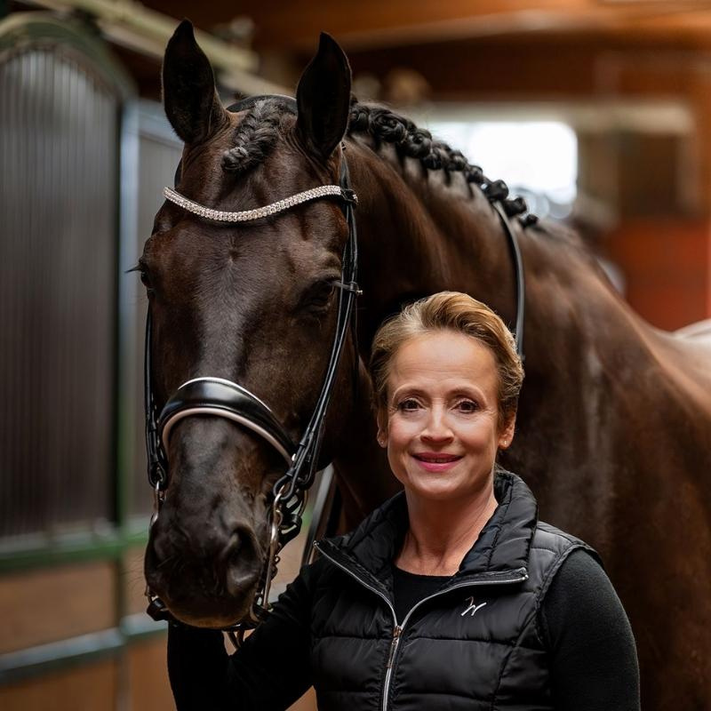 Kandarhodelag Isabell Werth Bella Rose Svart/Hvit