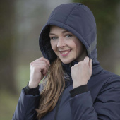 Ridekåpe Elegant med Varmetråder og Powerbank Marineblå Ridekåpe Elegant med Varmetråder og Powerbank Marineblå