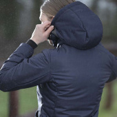 Ridekåpe Elegant med Varmetråder og Powerbank Marineblå Ridekåpe Elegant med Varmetråder og Powerbank Marineblå