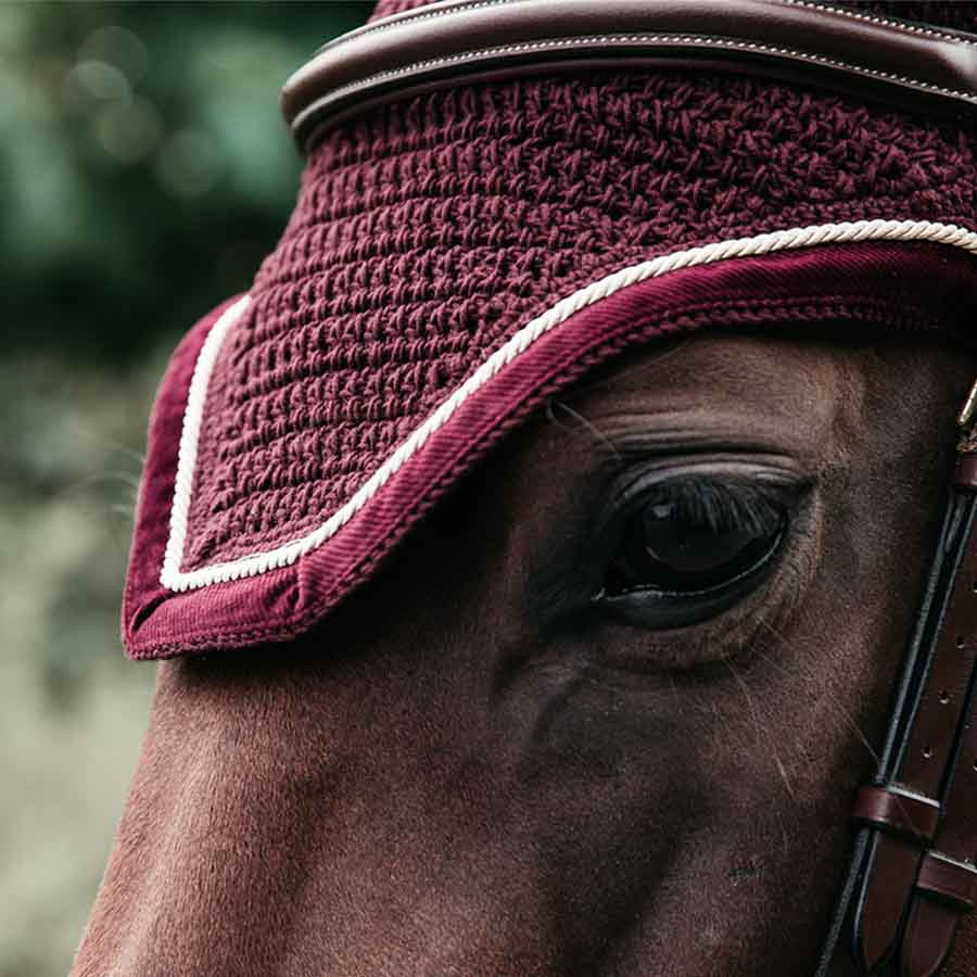 Ørehette Wellington Corduroy Vinrød