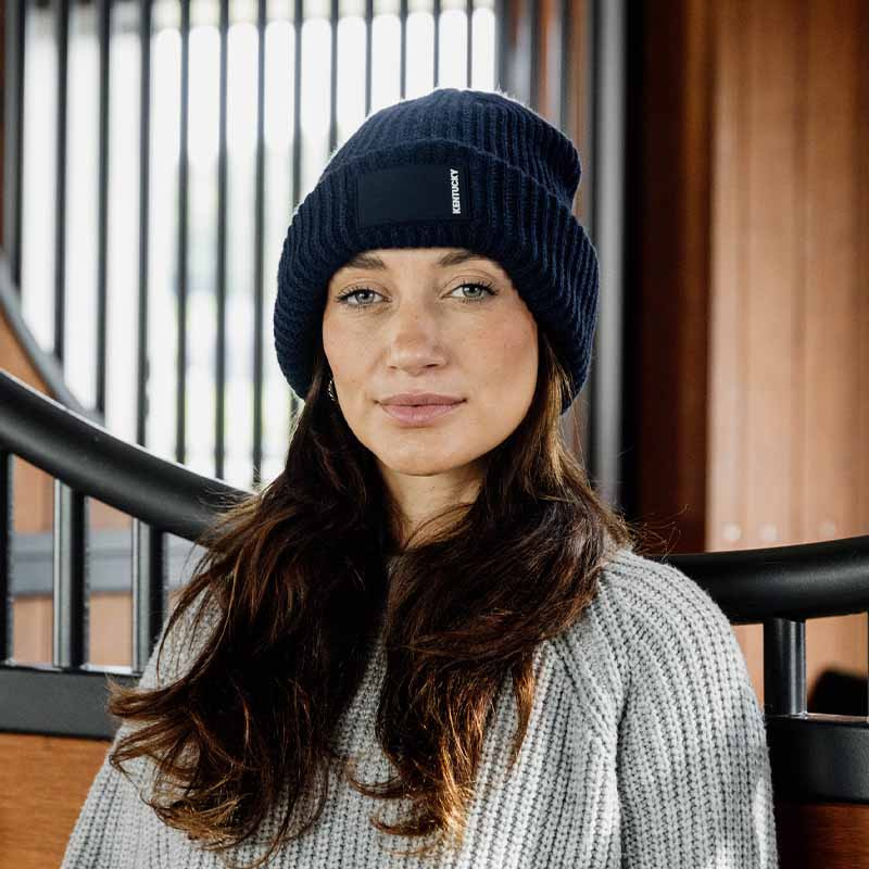 Lue Beanie Rubber Logo Marineblå