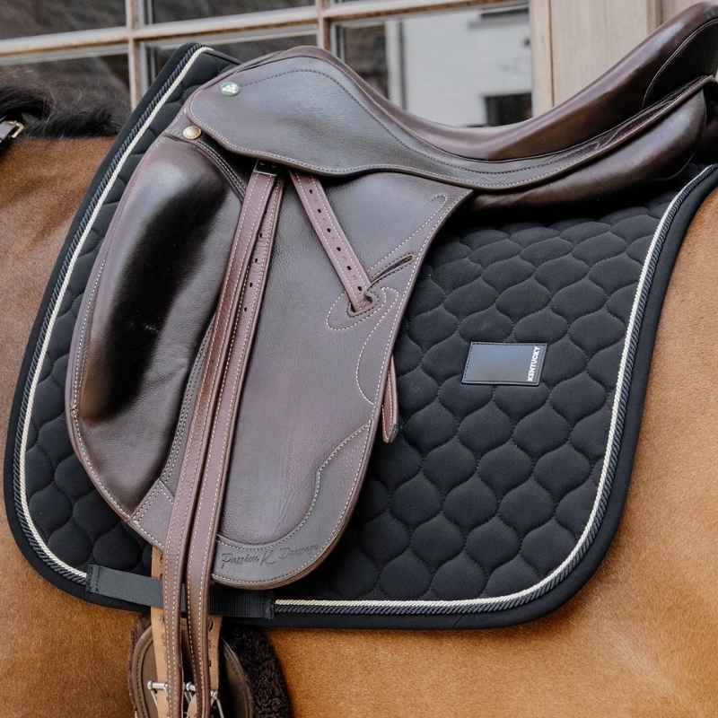 Dressursjabrak Onion Quilt Rubber Logo Svart