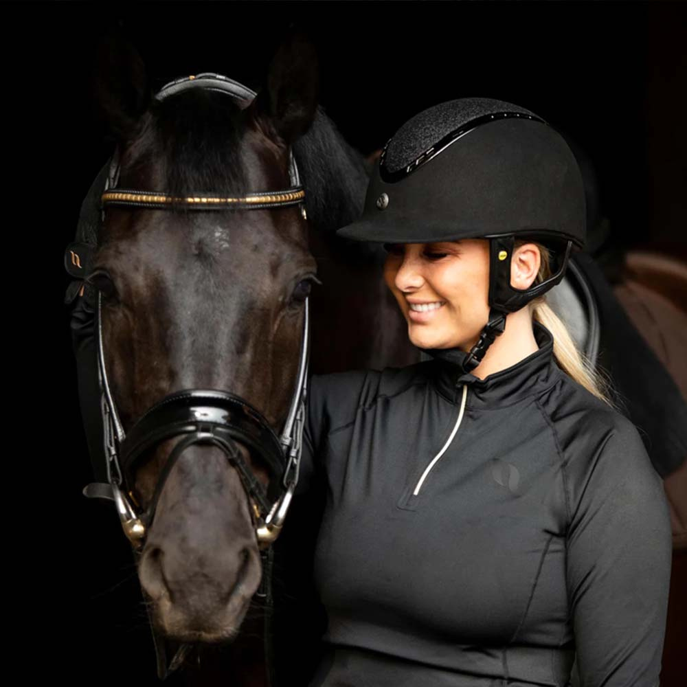 Ridehjelm EQ3 Pardus m. justeringshjul Microfiber Glitter Svart Sand