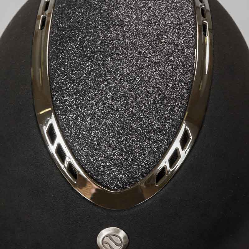 Ridehjelm EQ3 Pardus m. justeringshjul Microfiber Glitter Svart Sand