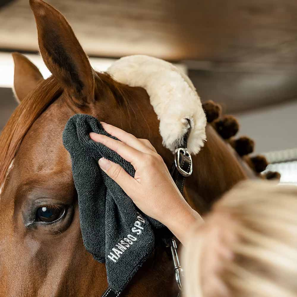 Pussehåndkle HS Svart