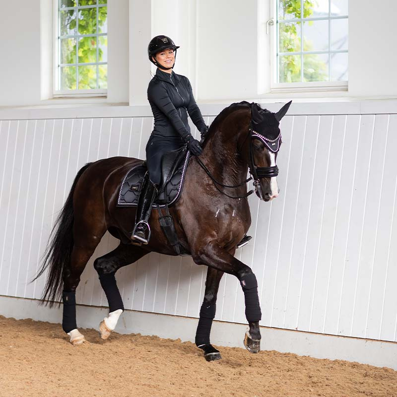 Ørehette ES Black Edition