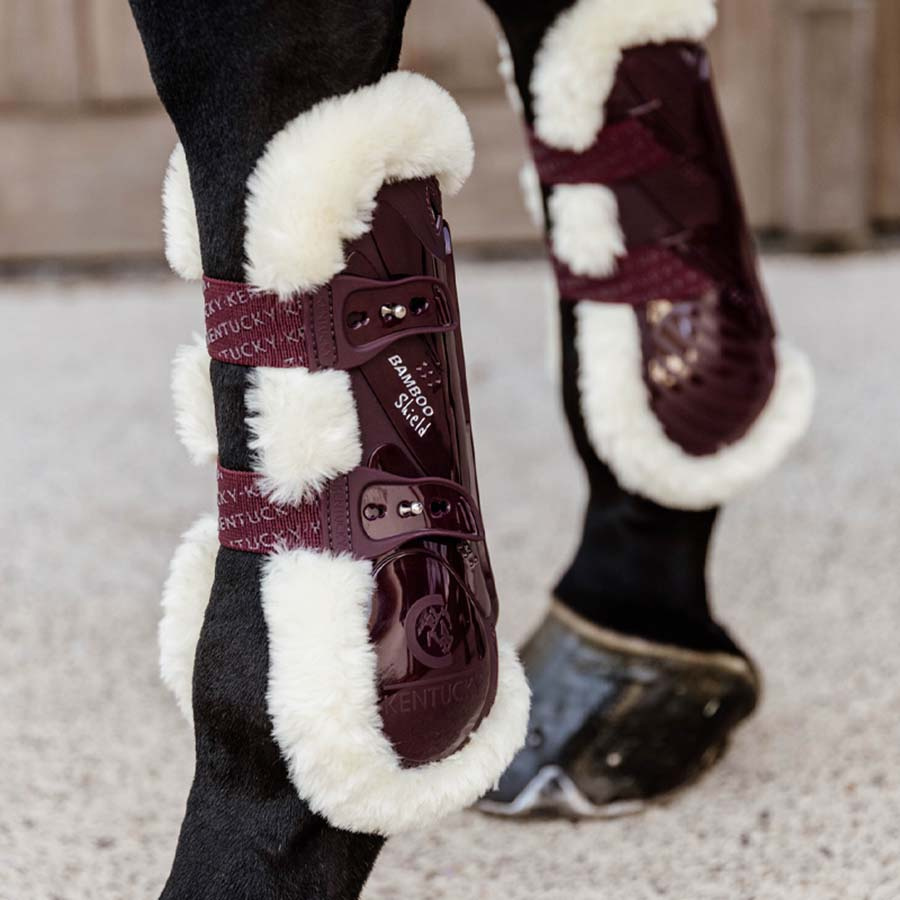 Senebeskyttere Vegan Sheepskin Bamboo Elastic Vinrød