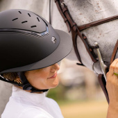 Ridehjelm Kylo Matte Solskjerm Svart/Svart Ridehjelm Kylo Matte Solskjerm Svart/Svart