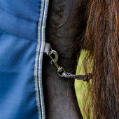 Stalldekken Rambo 1000D 100g Marine/Grå/Sølv Stalldekken Rambo 1000D 100g Marine/Grå/Sølv