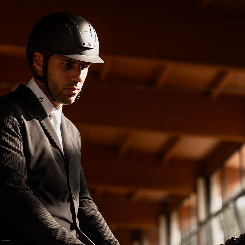 Ridehjelm Kooki Hunter Svart