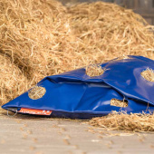 Høynett HayPlay Buttonbag Belly Medium Mørkeblå Høynett HayPlay Buttonbag Belly Medium Mørkeblå