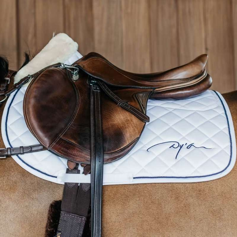 Sjabrak Skin Friendly Vegan Sheepskin Hvit