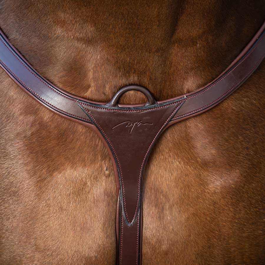 Fortøy med lang bro NE Brun